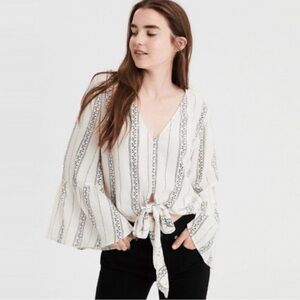 American Eagle Outfitters Tie-Front Blouse‎